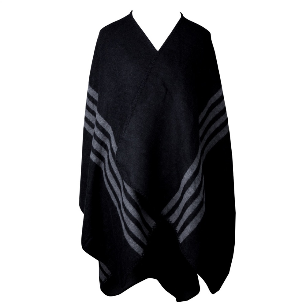 **Reserved** BB Dakota Poncho